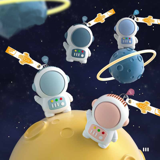 Creative Astronaut Mini Keychain Fan