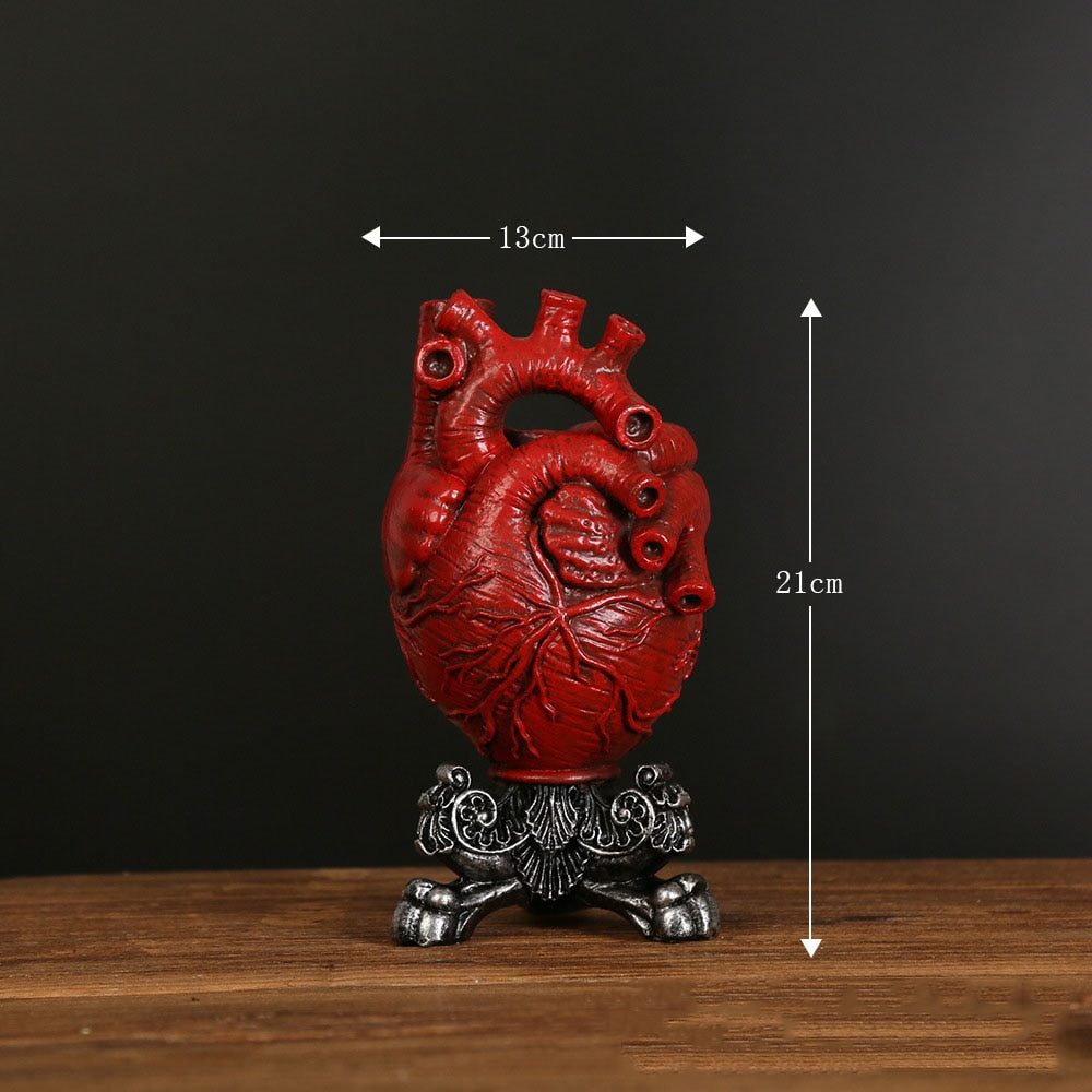 Nordic Detailed Heart Vase Home Decor