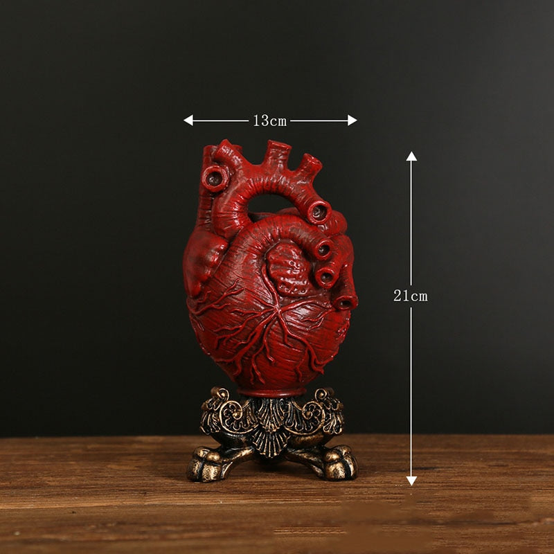 Nordic Detailed Heart Vase Home Decor