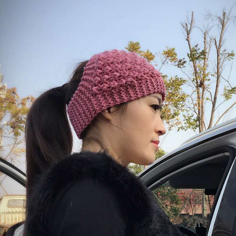 Cozy Crown Elastic Knitted Headband