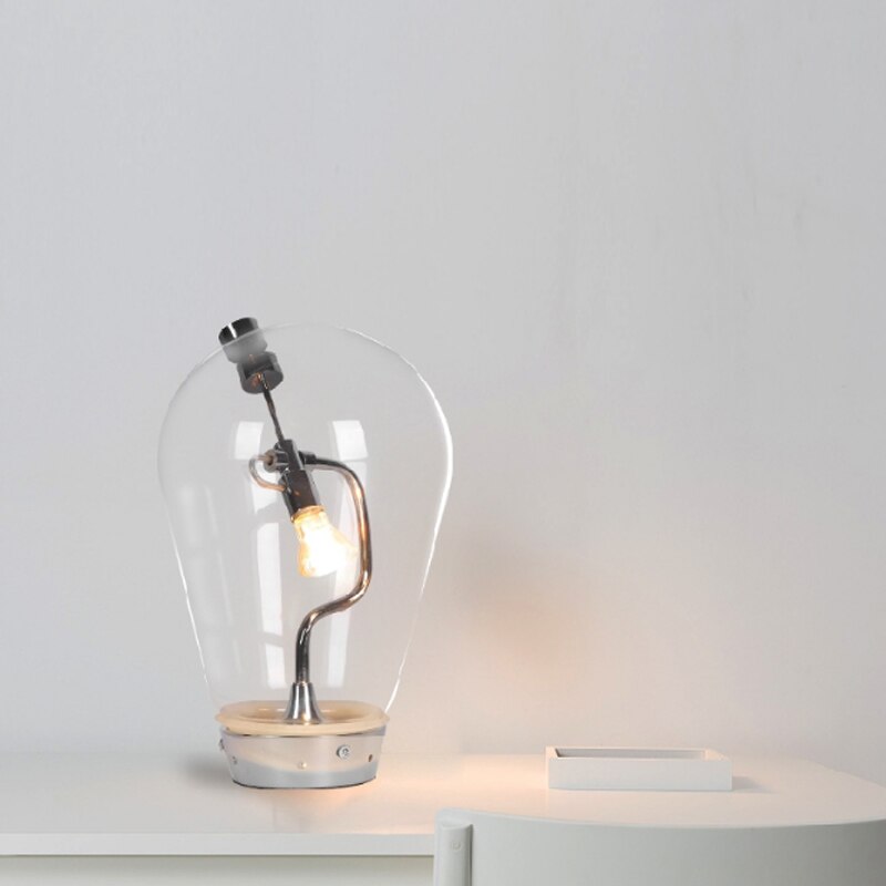 External Magnet Adjustable Minimalist Lamp