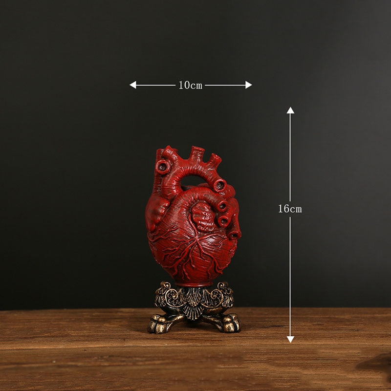 Nordic Detailed Heart Vase Home Decor