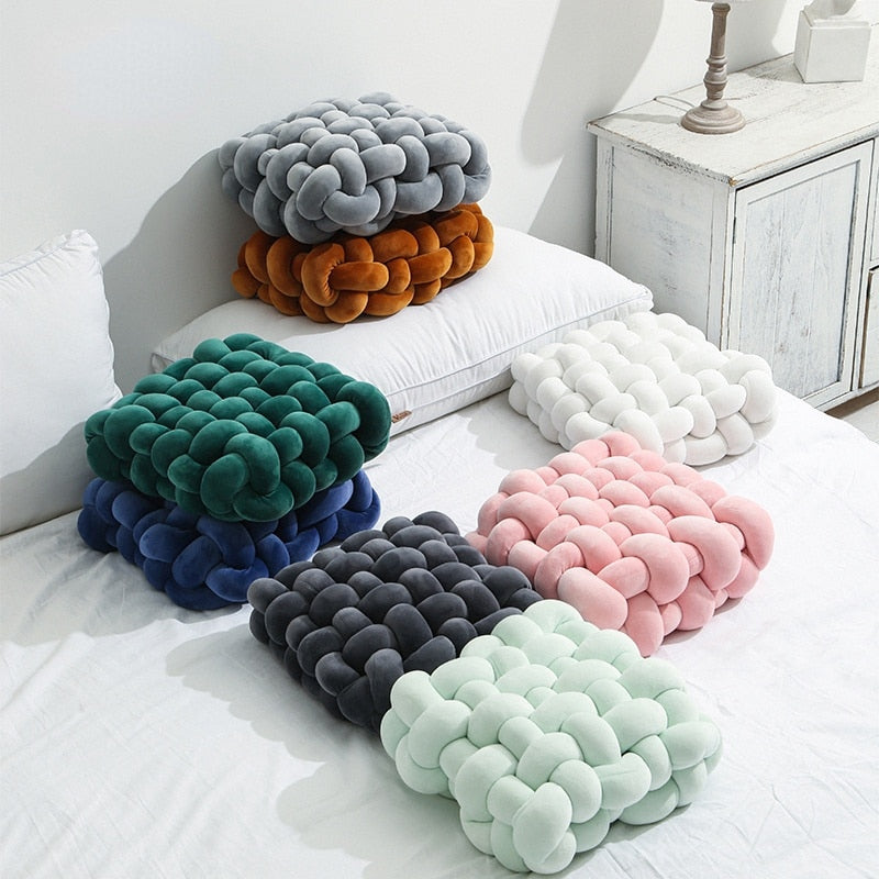 Knotted Ball Decorative Pillow - UTILITY5STORE