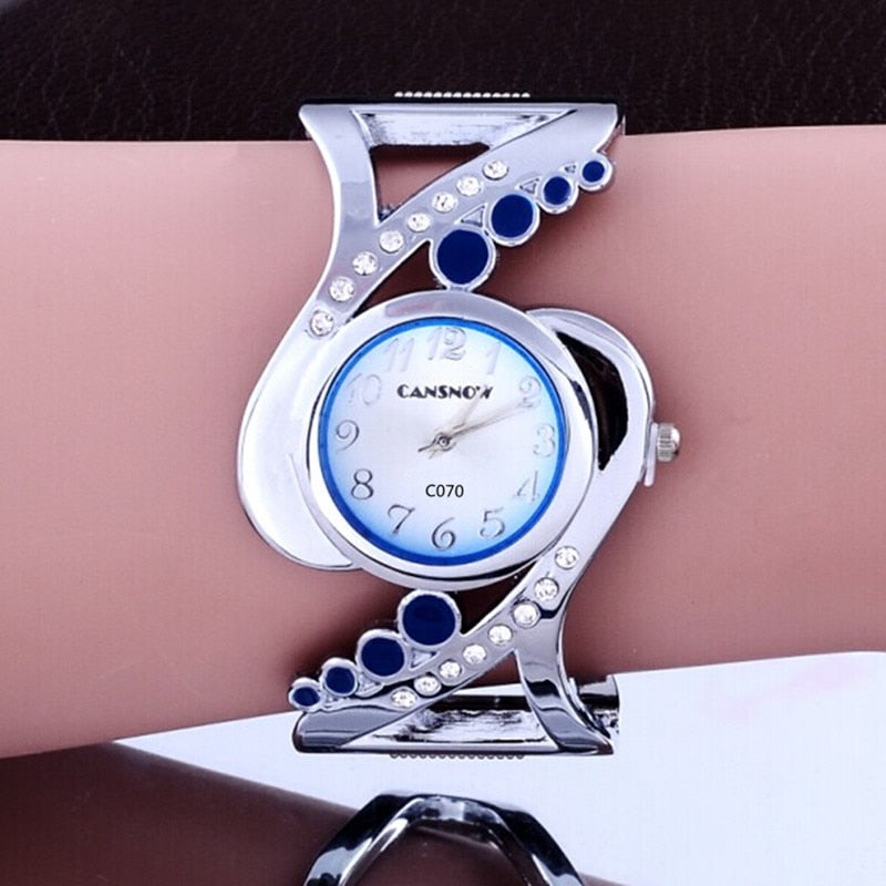 Time Loop Creative Women Wristwatch