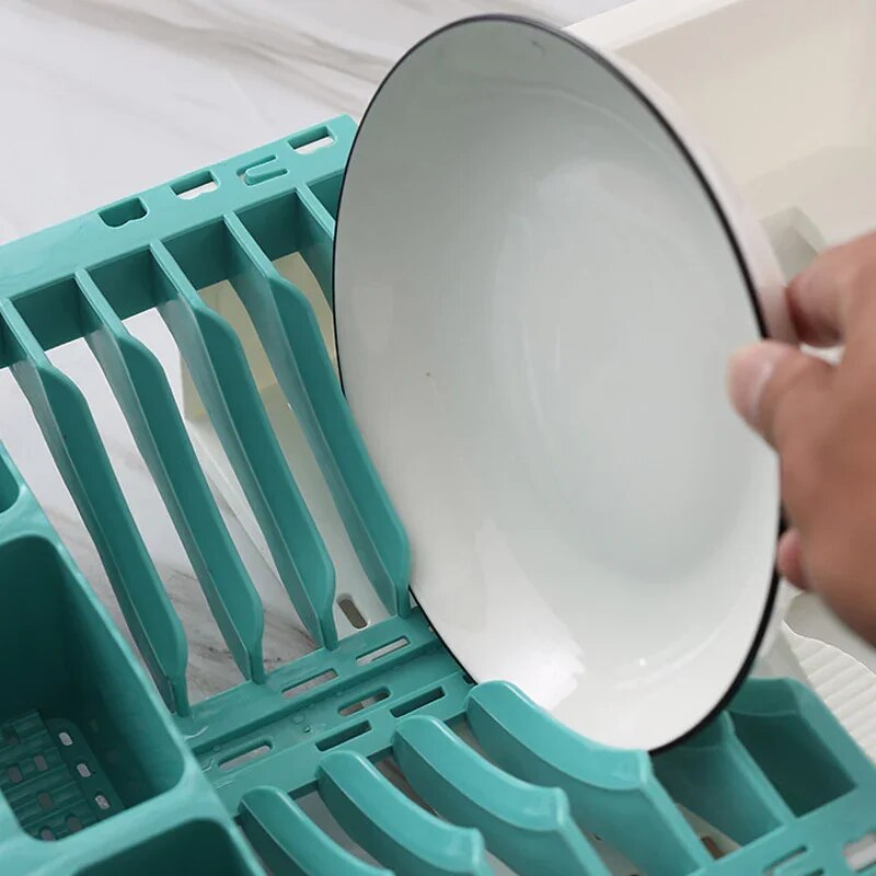 Efficient Kitchen Retractable Dish Drain Rack
