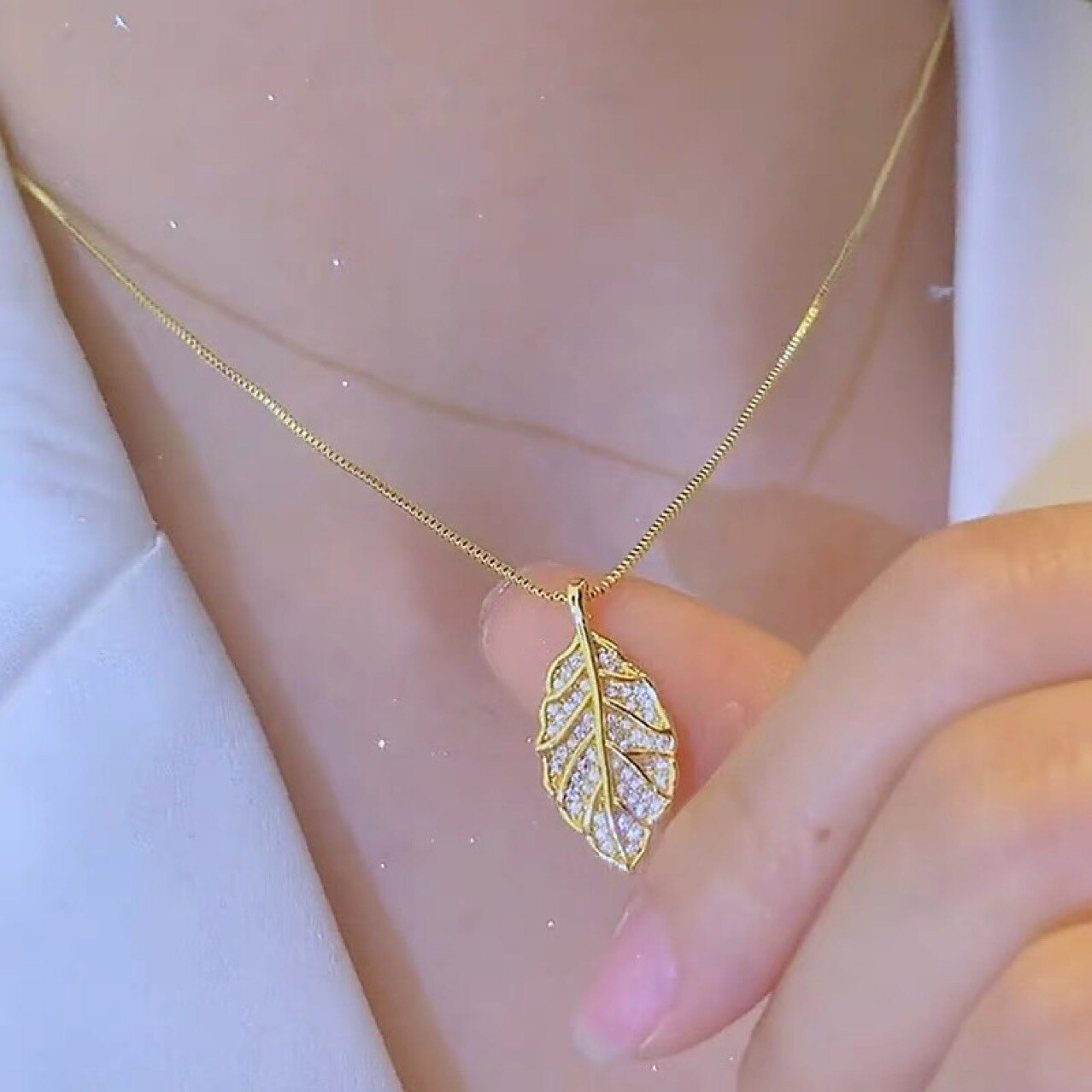 Nature Sparkle Tree Leaf Pendant Necklace