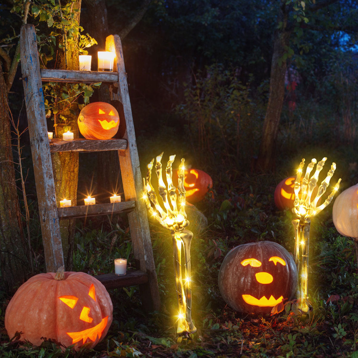 Skeleton Arm Solar Outdoor Lights