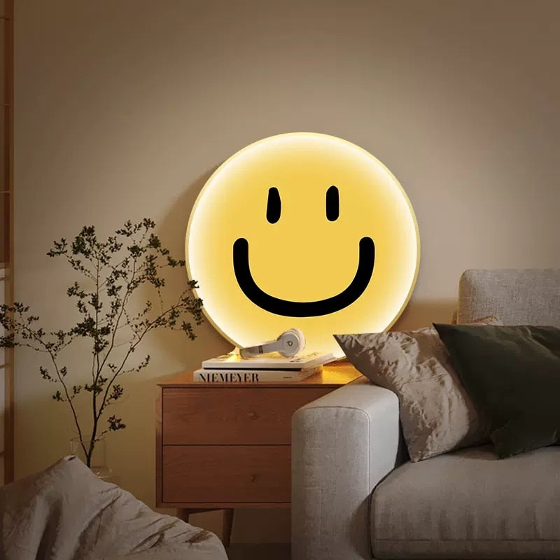 Elegant Big Smile Emoji Light