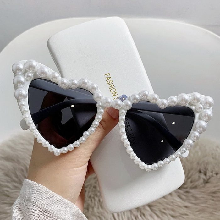 Pearl Heart Retro Cat Eye Sunglasses - UTILITY5STORE