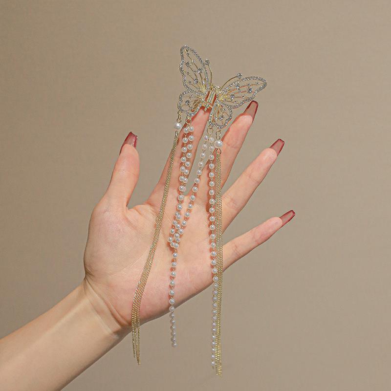 Butterfly Freedom Pearl Tassel Hair Claw