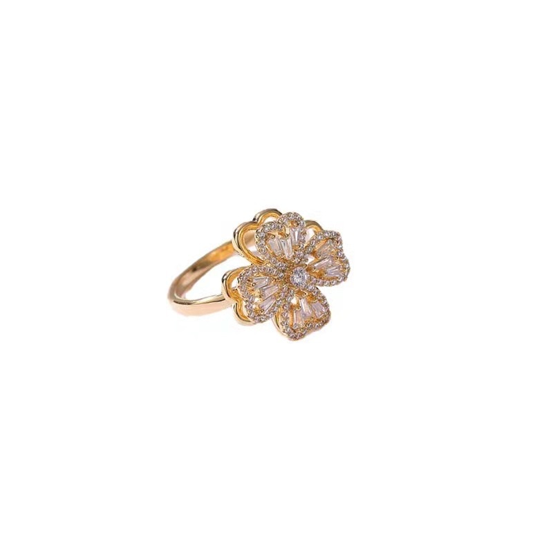 Rotating Flower Zircon Clover Ring - UTILITY5STORE