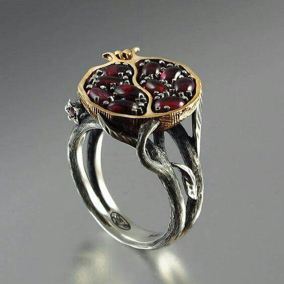 Vintage Red Zircon Stone Pomegranate Ring