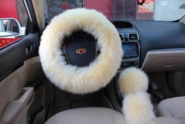 Universal Plush Warm Steering Wheel Cover