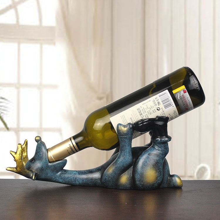 Lying Deer European Style Wine Holder