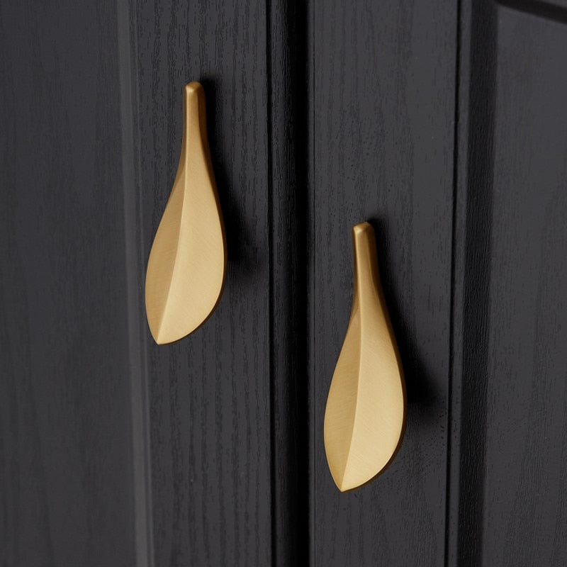 Nordic Golden Leaf Shaped Cabinet Door Knob