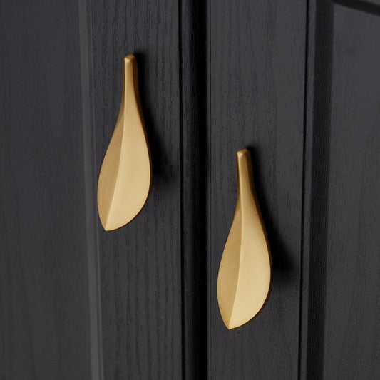 Nordic Golden Leaf Shaped Cabinet Door Knob