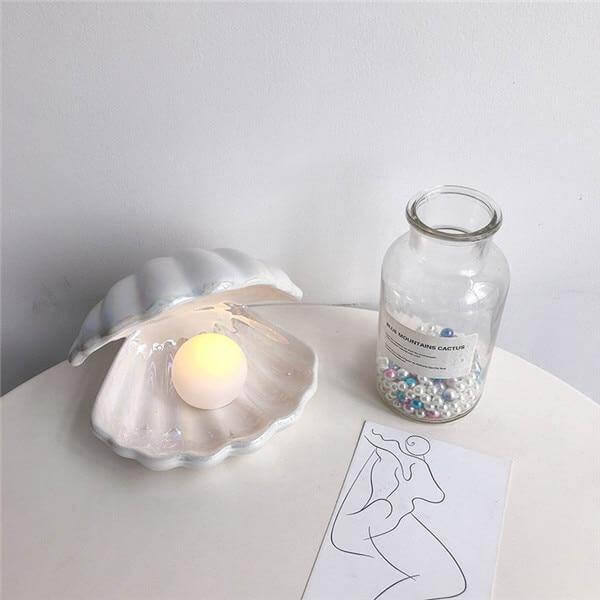 Portable Pearl in Shell Night Light