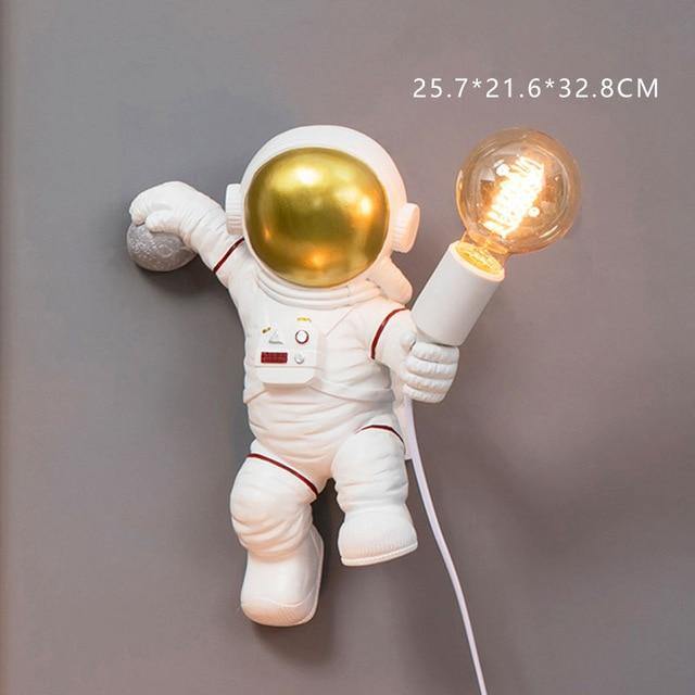 Minimal Resin Astronaut Table Lamps