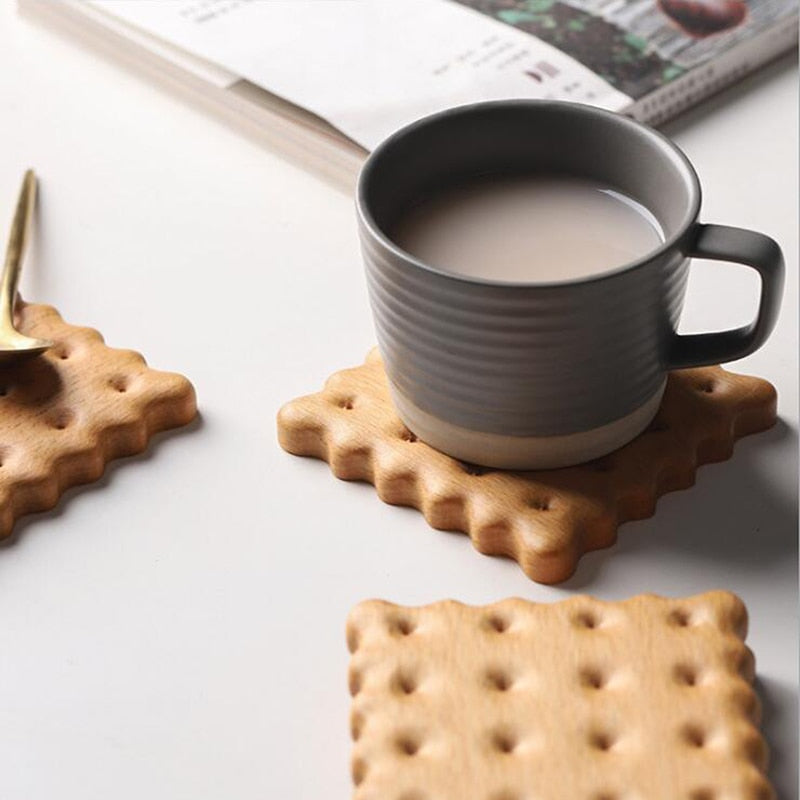 Biscuit Shape Wooden Coaster Placemat