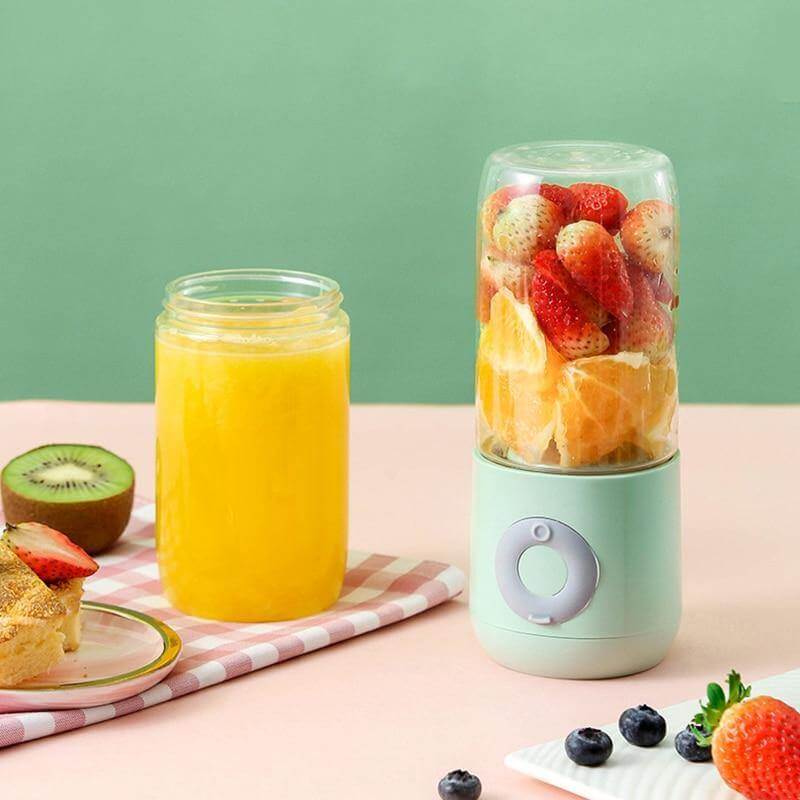 Portable Mini Juicer Smoothie Blender