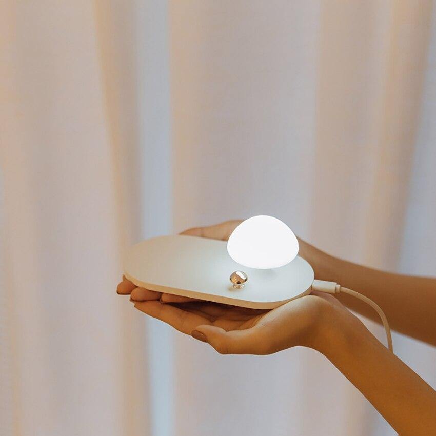 Mushroom USB Wireless Charging Night Light