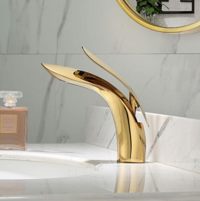 Luxury Elegant Waterfall Faucet