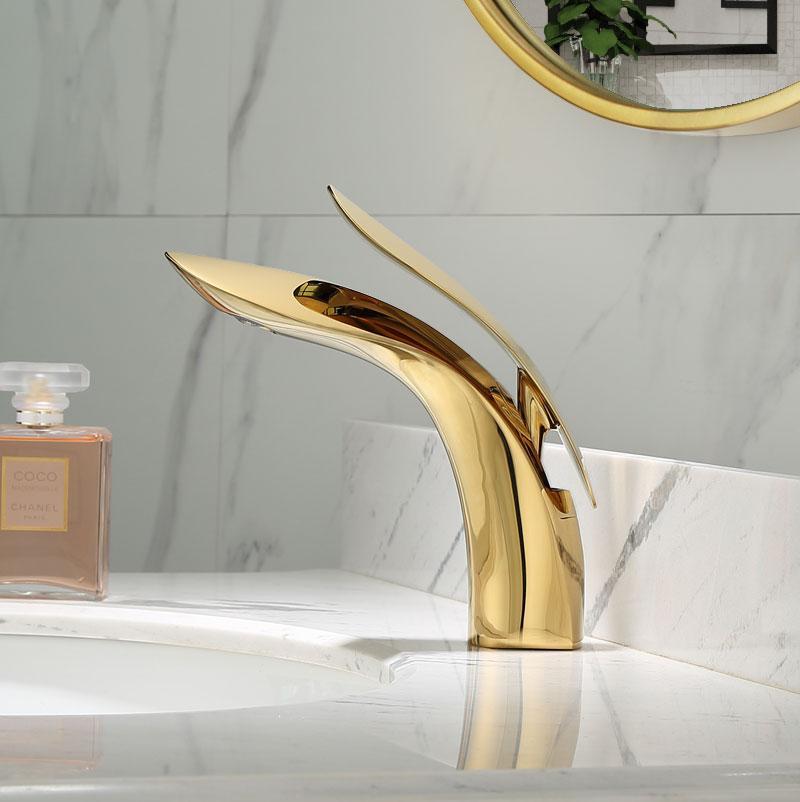 Luxury Elegant Waterfall Faucet