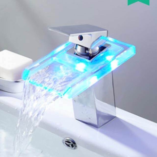 Water Temperature Sensitive LED Bathroom Faucet