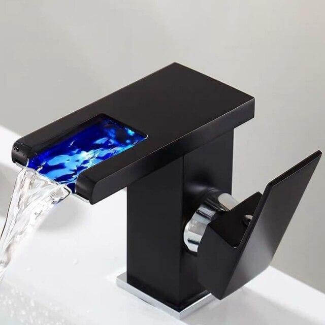 Water Temperature Sensitive LED Bathroom Faucet