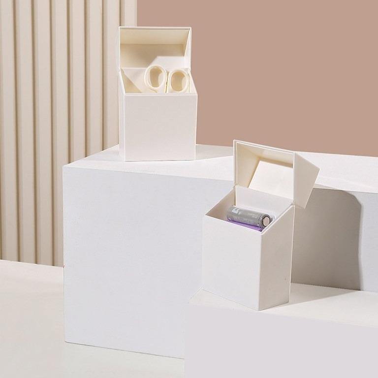 Japanese-style Clamshell Mini Storage Box
