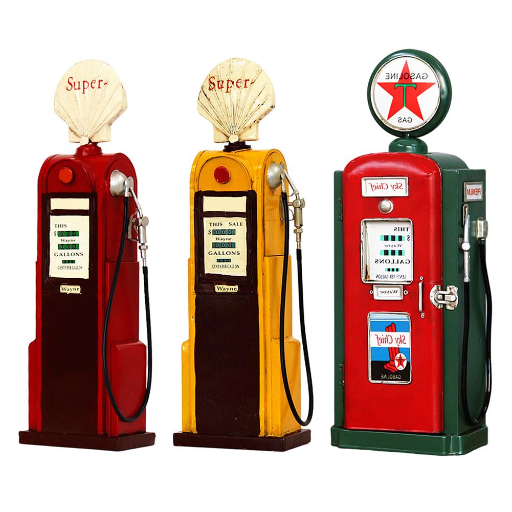 Nostalgic American Country Petrol Pump