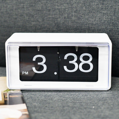 Elegant Retro Auto Flip Desk Clock