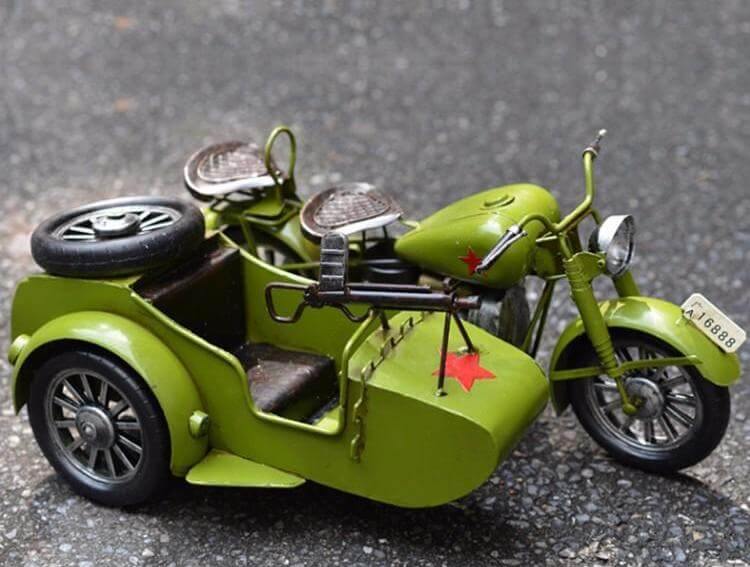 Handmade Creative Three Wheeled BMW Motorcycle